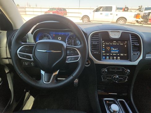 Used 2023 Chrysler 300 Touring w/ Sport Appearance Package RWD image 10