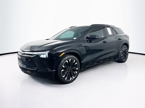 Used 2024 Chevrolet Blazer EV RS RWD image 3