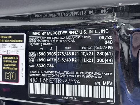 Certified 2026 Mercedes-Benz GLS 450 4MATIC image 24