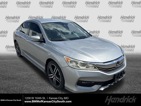 Used 2017 Honda Accord Sport image 1