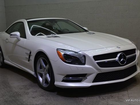Used 2014 Mercedes-Benz SL 550 image 1