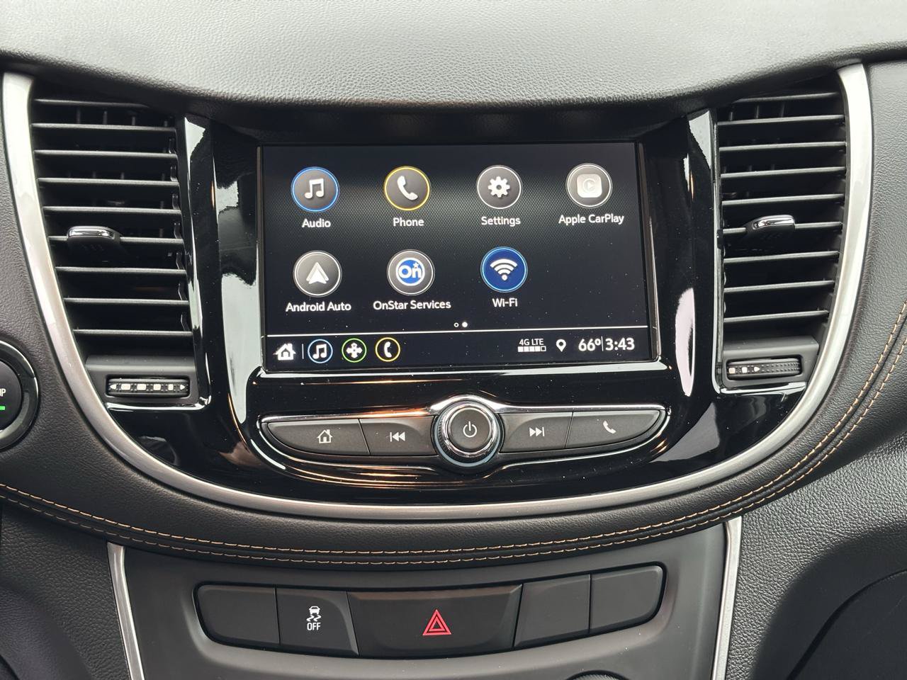 Used 2019 Chevrolet Trax LT w/ LT Convenience Package FWD image 24