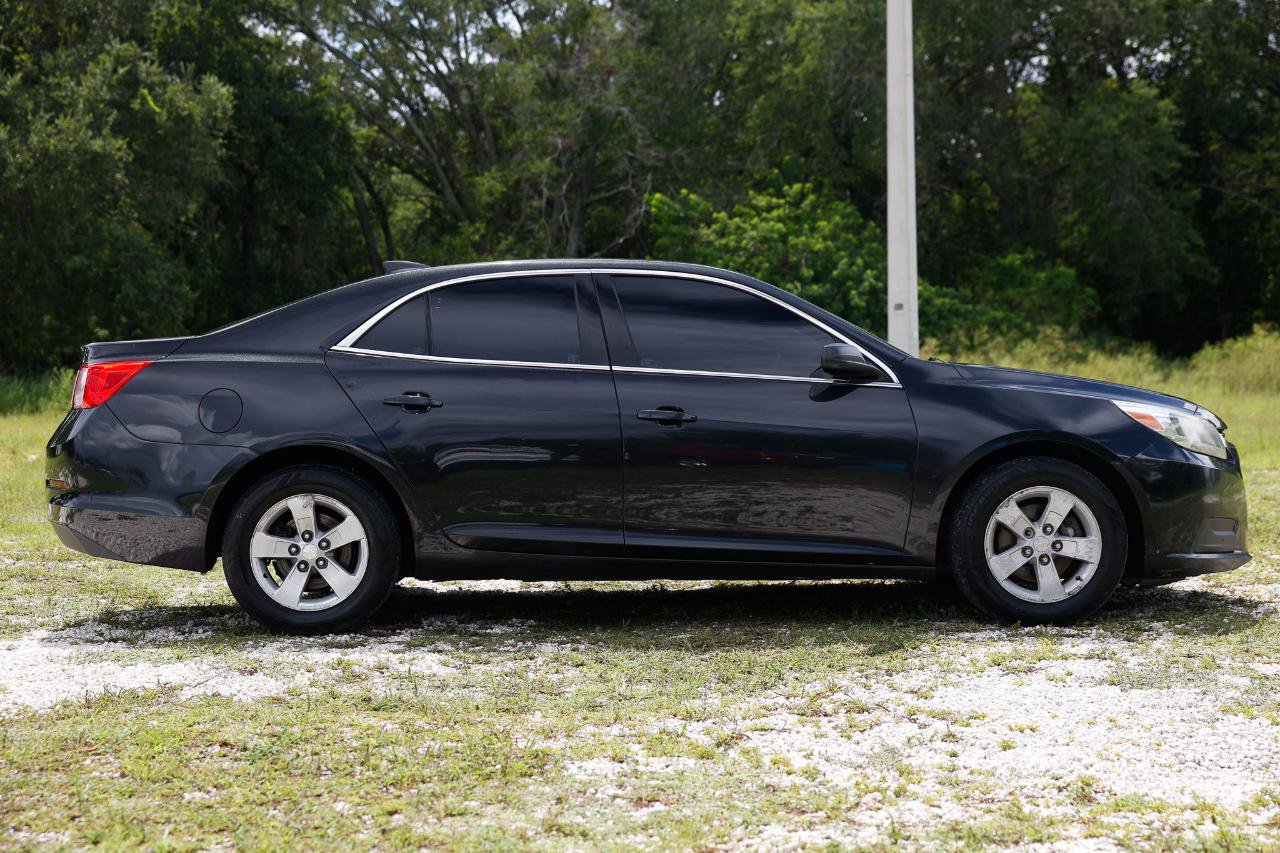 Used 2015 Chevrolet Malibu LS FWD image 13