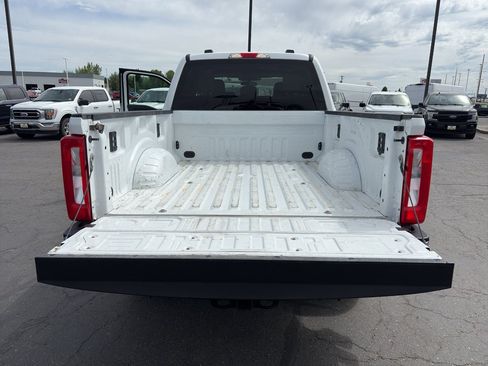 Used 2025 Ford F250 XLT AWD/4WD image 22