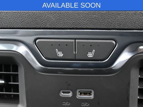 Used 2024 GMC Sierra 1500 SLT w/ SLT Premium Plus Package AWD/4WD image 31
