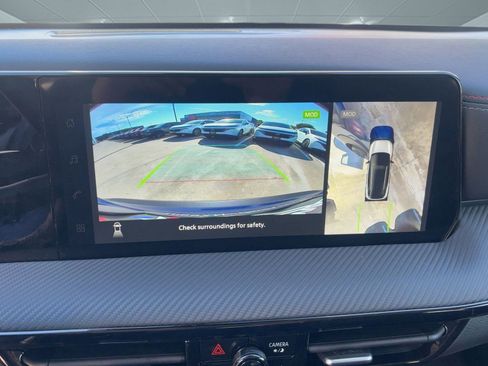 New 2026 Nissan Kicks SR image 22