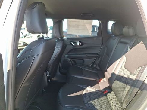 New 2026 Jeep Compass Latitude image 5