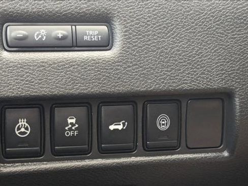 Used 2024 Nissan Murano SL AWD/4WD image 17