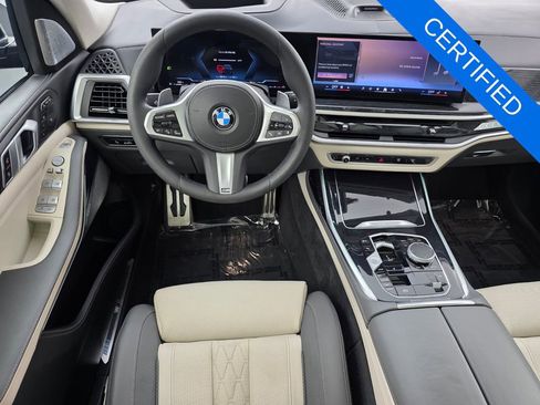 Used 2024 BMW X7 xDrive40i w/ M Sport Package AWD/4WD image 13