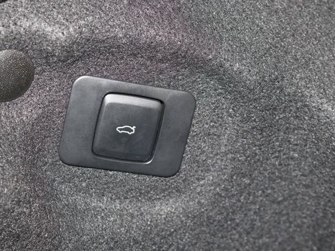 Used 2020 Lincoln MKZ Reserve w/ Elements Package FWD image 90
