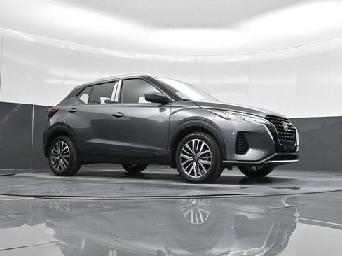 Used 2024 Nissan Kicks SV FWD image 48