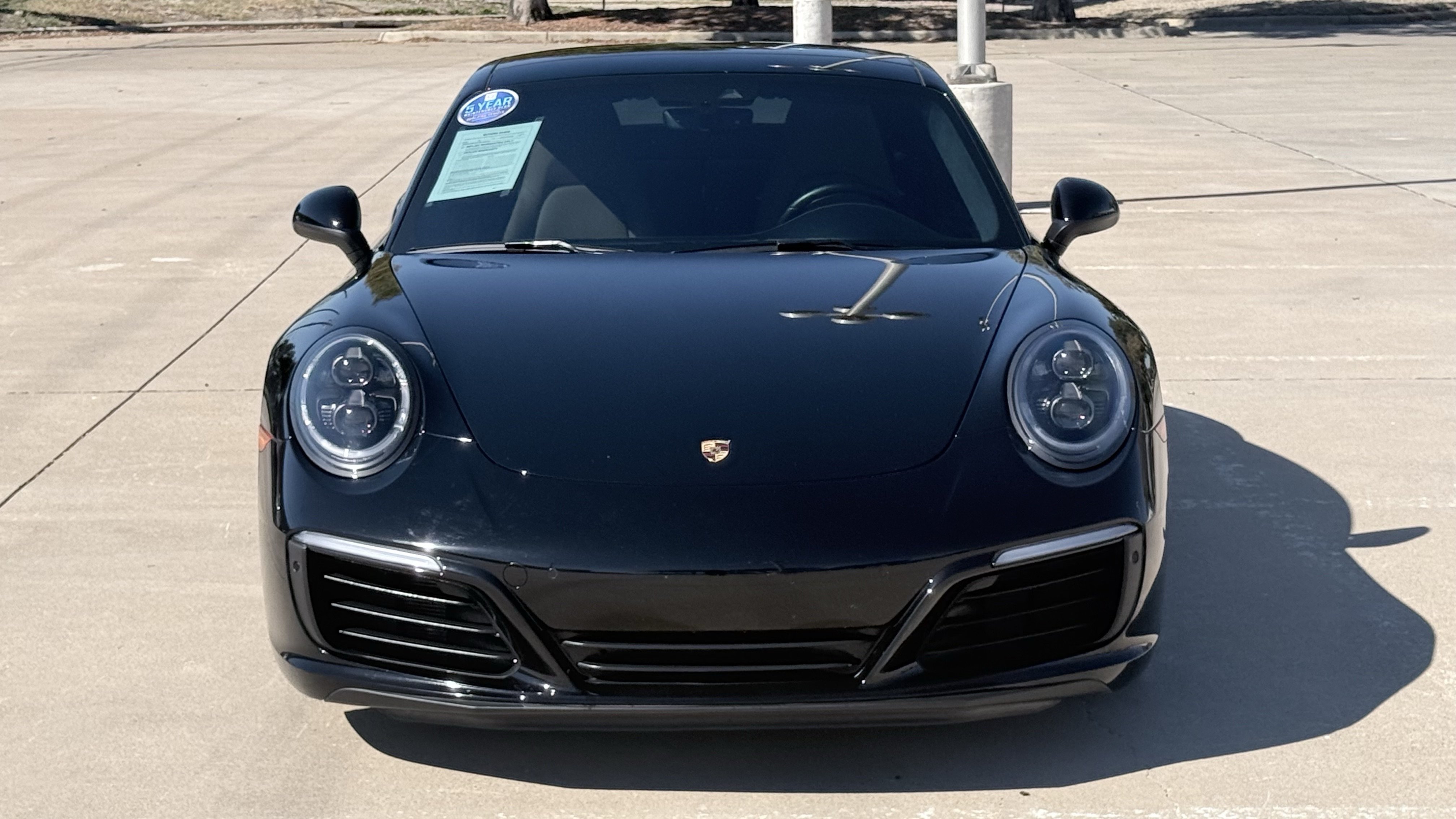 Used 2018 Porsche 911 Carrera image 5