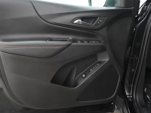 Used 2019 Chevrolet Equinox Premier AWD/4WD image 19