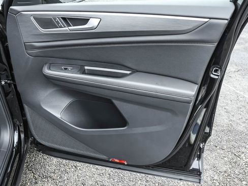 New 2026 Volkswagen Atlas Cross Sport SE image 44