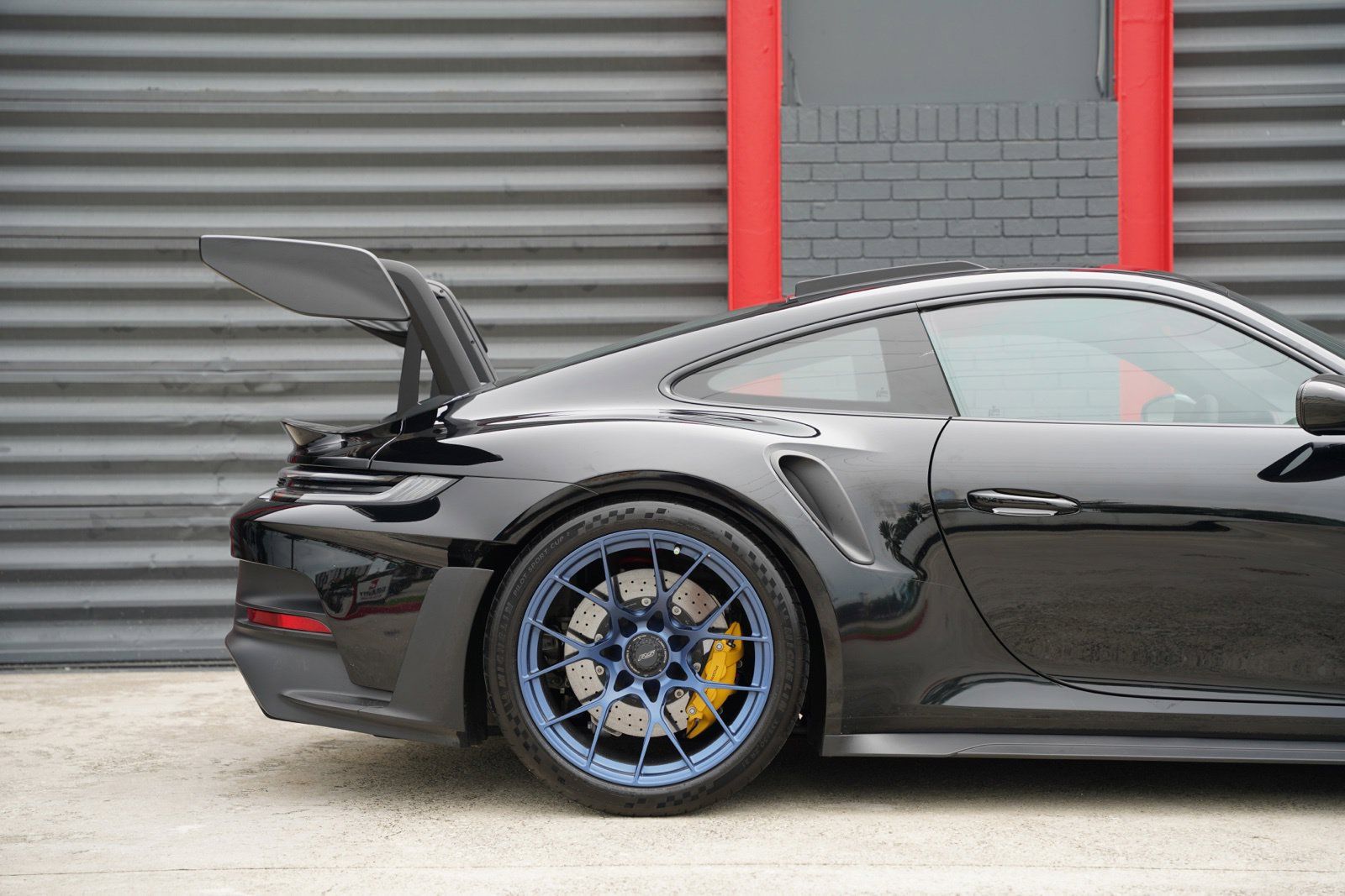 Used 2024 Porsche 911 GT3 RS RWD image 12
