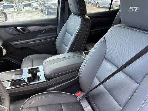 New 2025 Buick Enclave Sport Touring w/ Power Package image 12