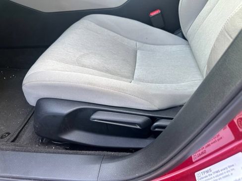 Used 2025 Honda Accord LX image 17