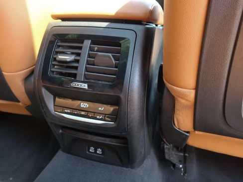 Used 2024 BMW X3 xDrive30i w/ Convenience Package AWD/4WD image 15