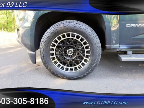 Used 2018 GMC Canyon SLT w/ Driver Alert Package AWD/4WD image 3