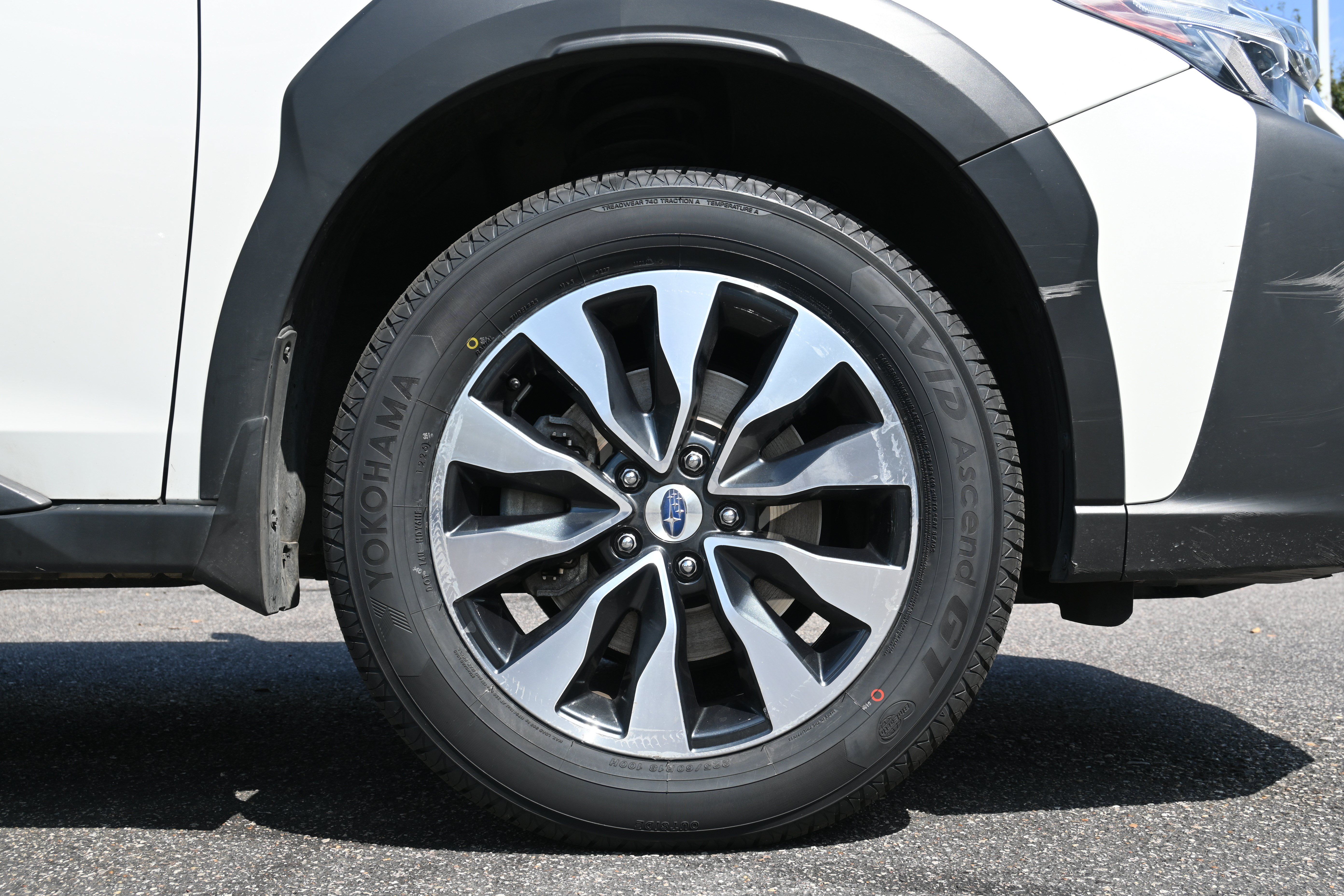 Certified 2023 Subaru Outback Touring XT AWD/4WD image 13