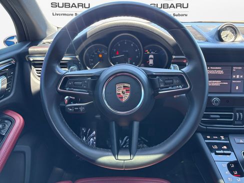 Used 2023 Porsche Macan AWD/4WD image 13