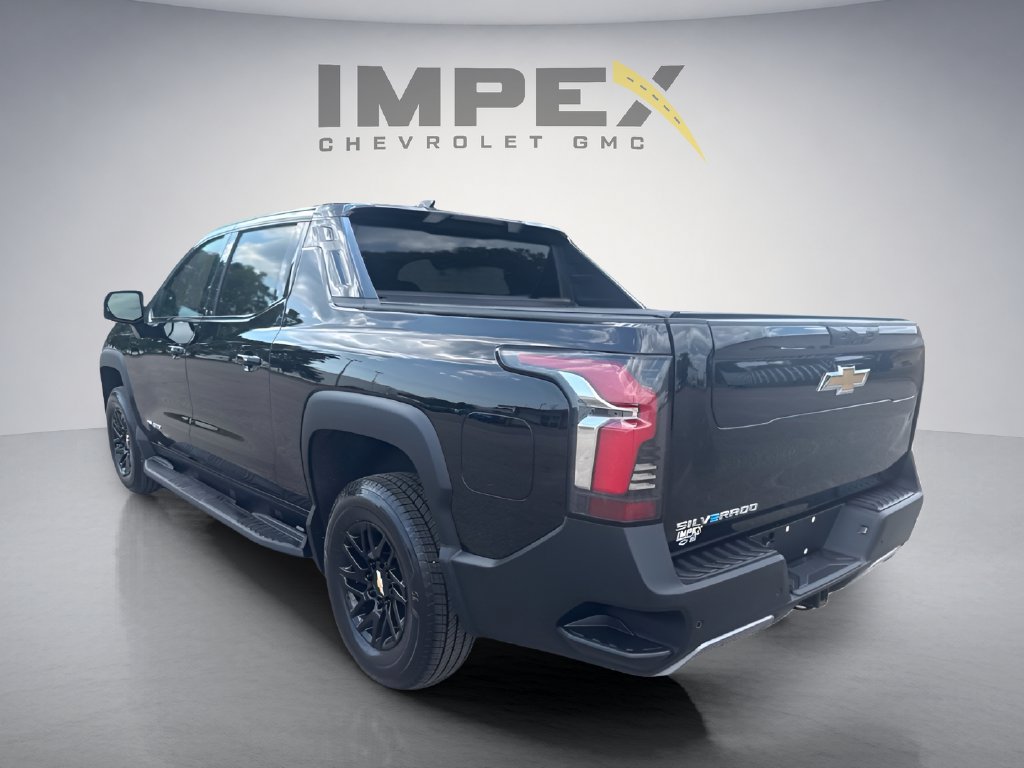 Used 2025 Chevrolet Silverado EV LT AWD/4WD image 3