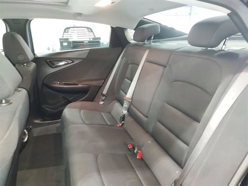 Used 2023 Chevrolet Malibu LT image 28