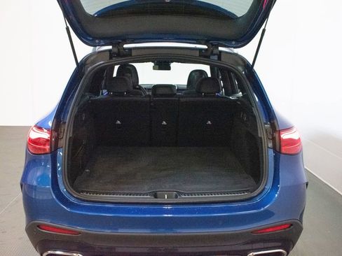 Used 2023 Mercedes-Benz GLC 300 4MATIC image 25