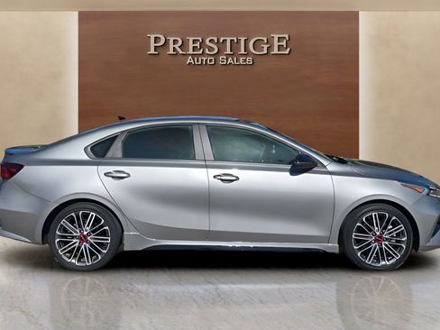 Used 2022 Kia Forte GT image 18