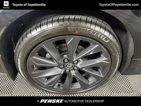 Used 2026 Toyota Corolla SE FWD image 16