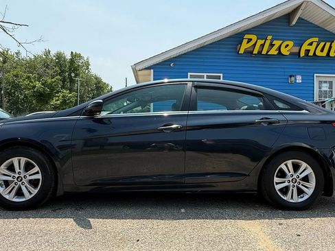 Used 2013 Hyundai Sonata GLS w/ Popular Equipment Pkg FWD image 9