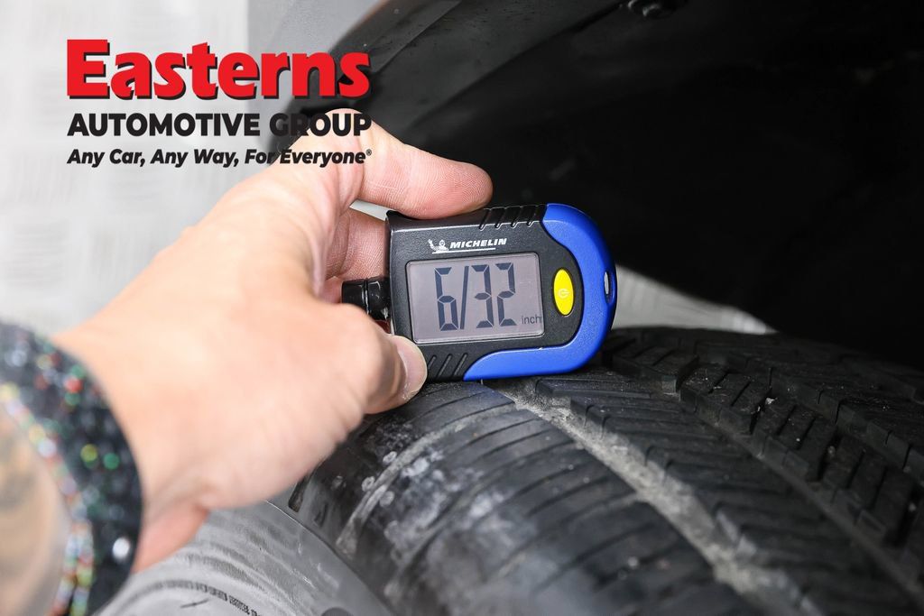 Used 2022 Jeep Renegade Limited w/ Sun, Sound & Wheels Group AWD/4WD image 32