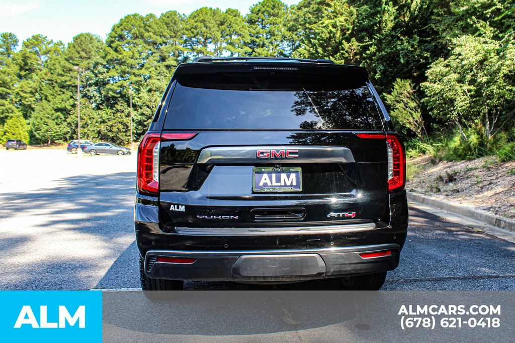Used 2023 GMC Yukon AT4 AWD/4WD image 10