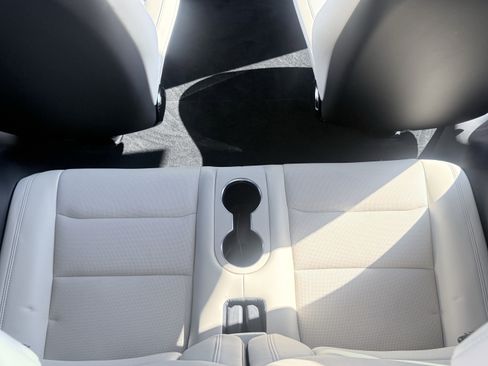 Used 2022 Tesla Model X Plaid image 20