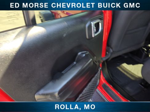 Used 2018 Jeep Wrangler Unlimited Sport S image 18