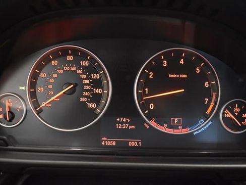 Used 2011 BMW 535i xDrive Sedan AWD/4WD image 26