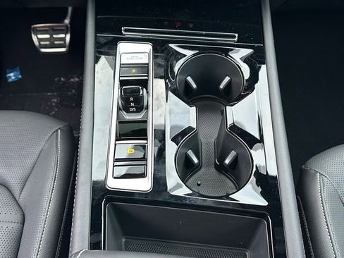 New 2026 Volkswagen Atlas Cross Sport SEL R-Line image 34