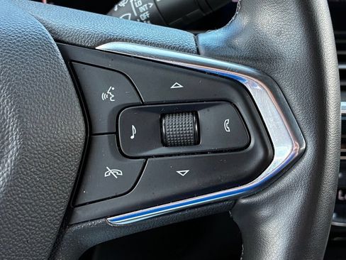 Used 2024 Chevrolet Trax ACTIV FWD image 12