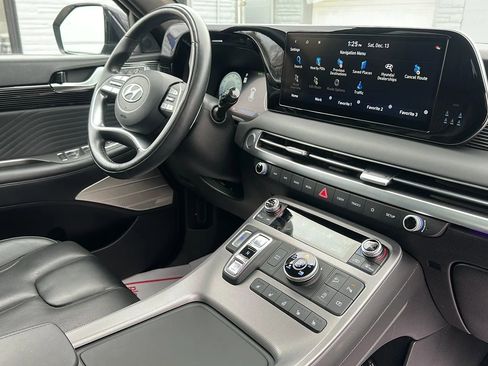 Used 2023 Hyundai Palisade Calligraphy image 29