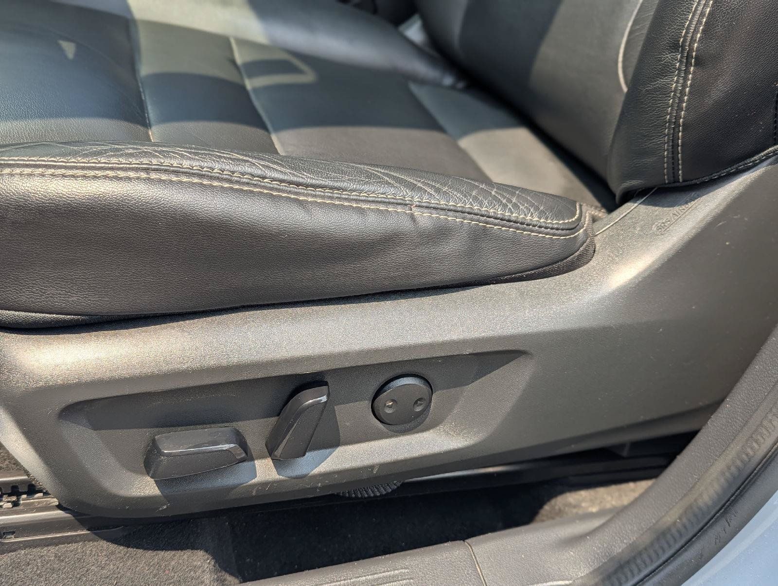 Used 2021 Nissan Rogue SL AWD/4WD image 29
