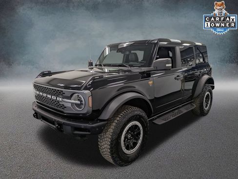 Used 2024 Ford Bronco Badlands AWD/4WD image 3