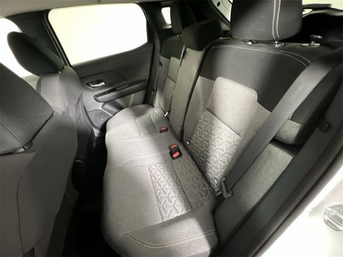 New 2026 Nissan Kicks SV image 25