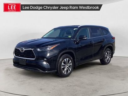 Used 2023 Toyota Highlander XLE