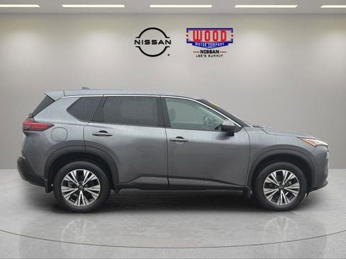 Used 2023 Nissan Rogue SV AWD/4WD image 2