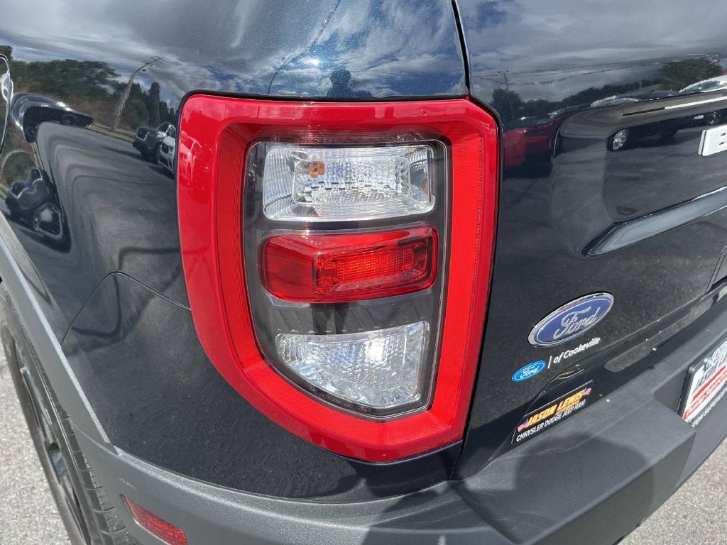 Used 2022 Ford Bronco Sport Outer Banks w/ Tech Package AWD/4WD image 11