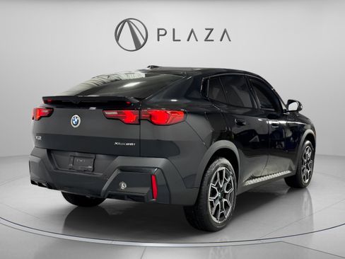 New 2026 BMW X2 xDrive28i w/ Technology Package image 6