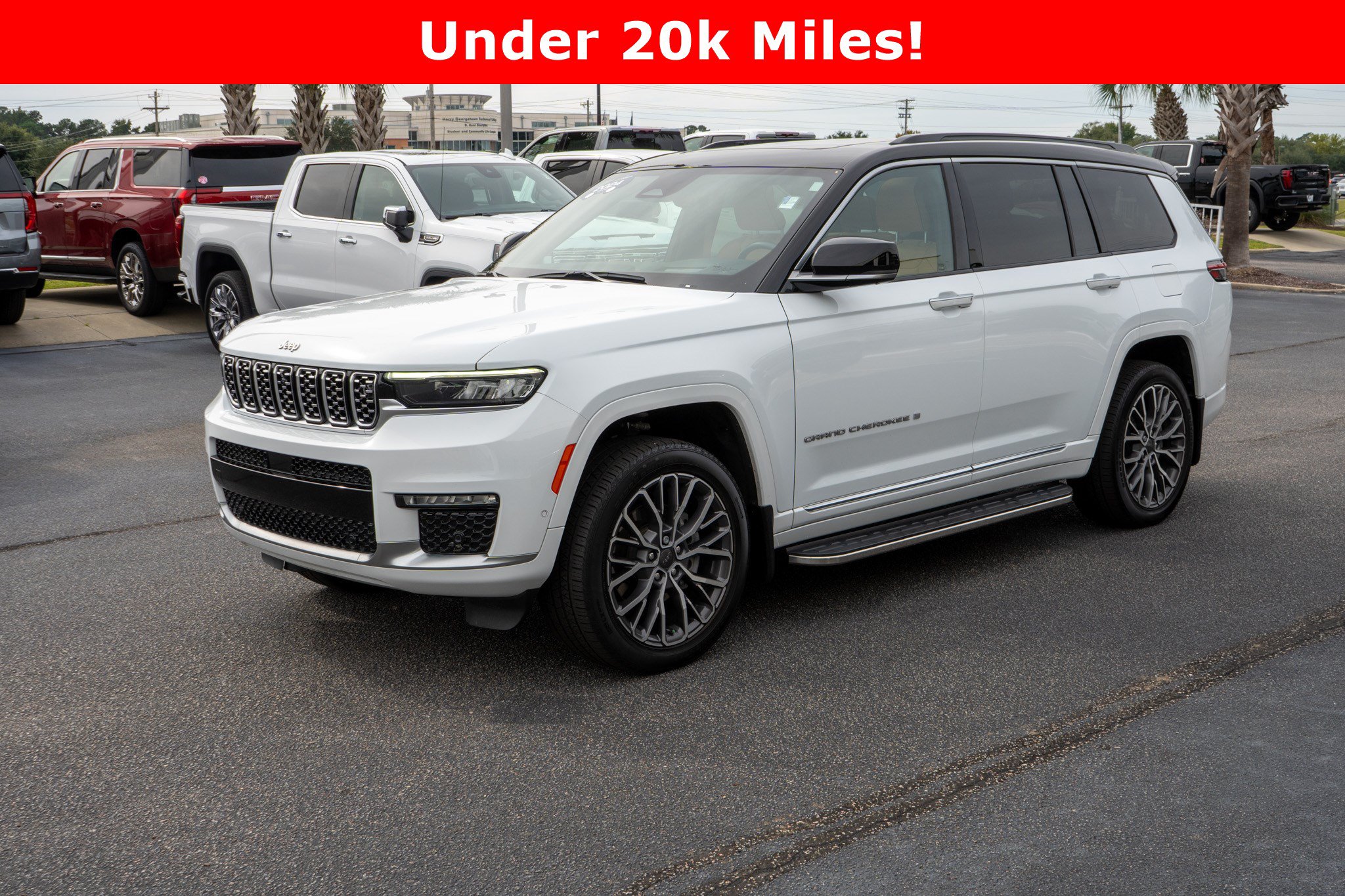 Used 2024 Jeep Grand Cherokee L Summit AWD/4WD image 7