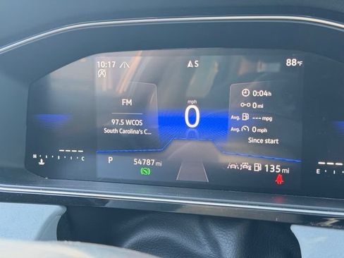 Used 2025 Volkswagen Jetta SE FWD image 27
