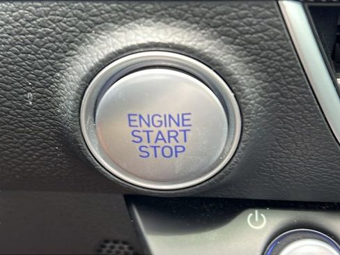 Certified 2024 Hyundai Sonata SEL FWD image 31