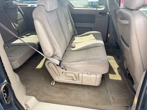 Used 2006 Ford Freestar SE FWD image 18